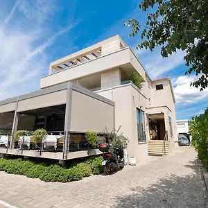 Penzion & Restaurant Matanovi Dvori, Sukošan