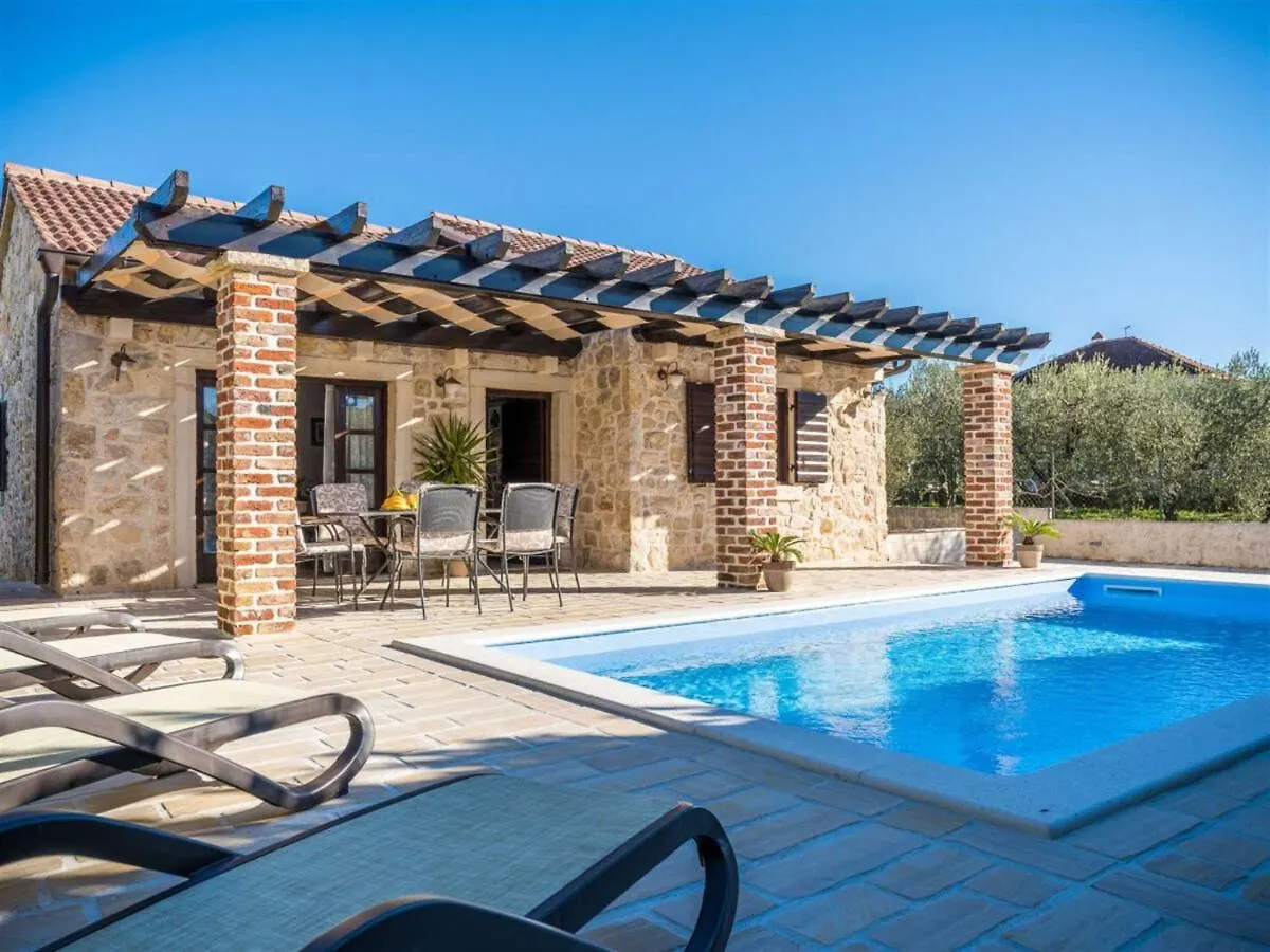 Stone Villa Petit Rustica With Pool Sukosan 0*,  Croatia